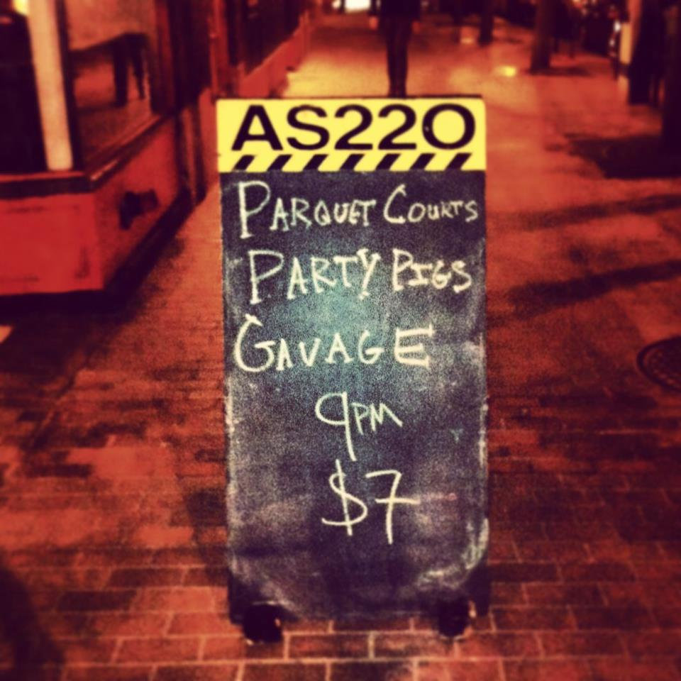 This image has an empty alt attribute; its file name is gavageas220.jpeg